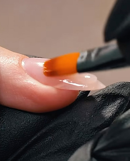 Tips To Fill Gel Extensions Like A Professional Technician