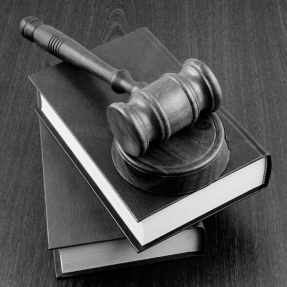 How Commercial Law Firms Navigate Intricate Contract Negotiations